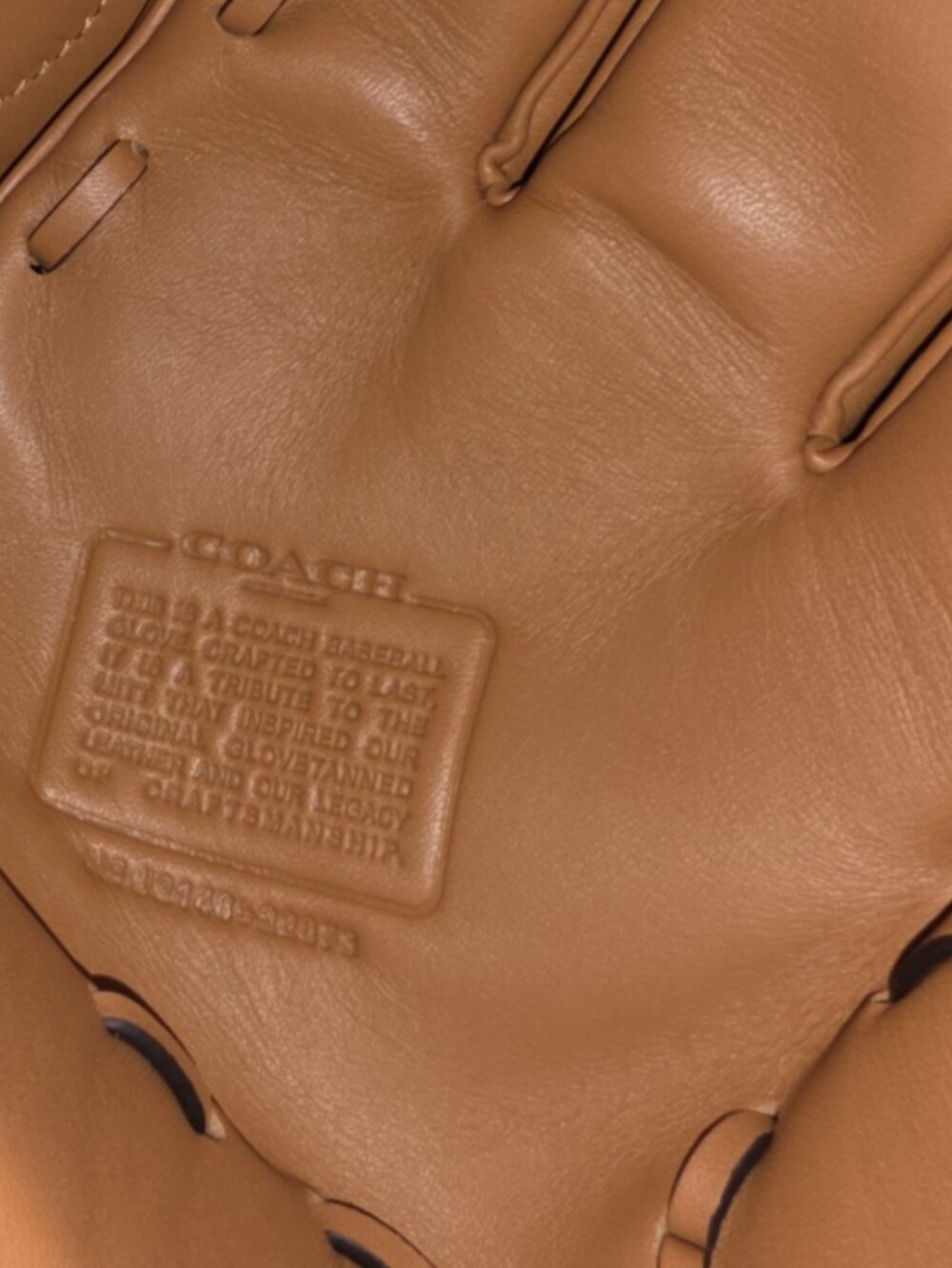 Exclusive Coach Leather Baseball Glove Hazelnut, Sold Out Since 2022 - Picture 11 of 14